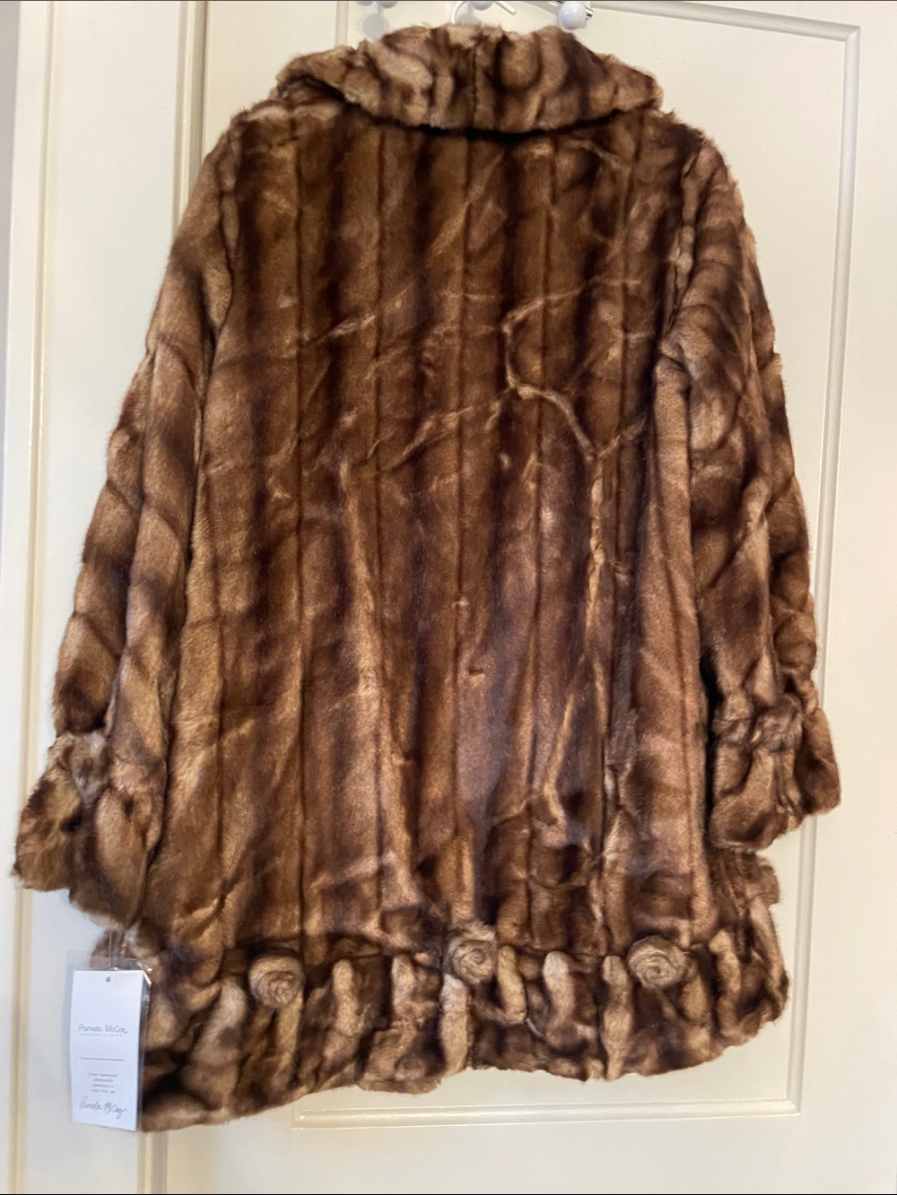 Pamela McCoy Plush Brown Faux-Fur Coat - Picture 10 of 10